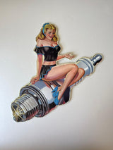 PLAQUE PIN-UP MÉTAL BELLA 55X45 CM - PLAQUE DECORATIVE (8904698069332)