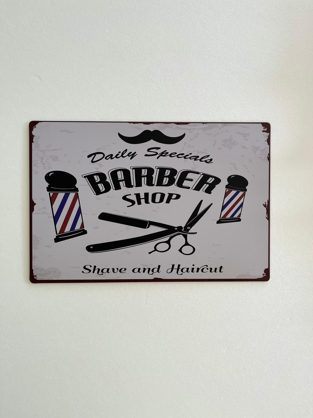 PLAQUE MÉTAL BARBER SHOP 30X20 CM - PLAQUE DECORATIVE (8905414312276)